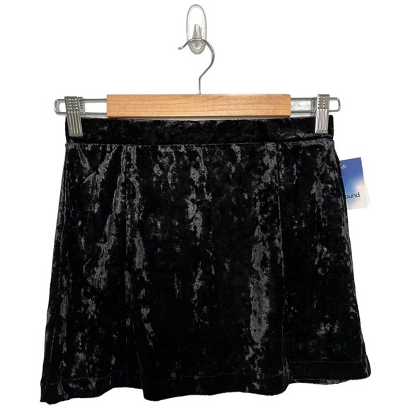 ABOUND Dresses & Skirts - New Nordstrom Abound Crushed Velvet Velour Mini Retro 90s Y2K Skirt Black S